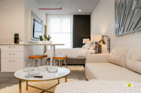Escalante Executive Studio AC